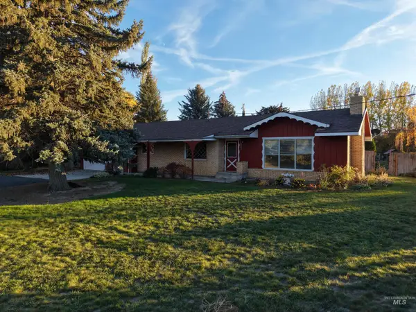 2221 Hillcrest Dr., Burley, ID 83318