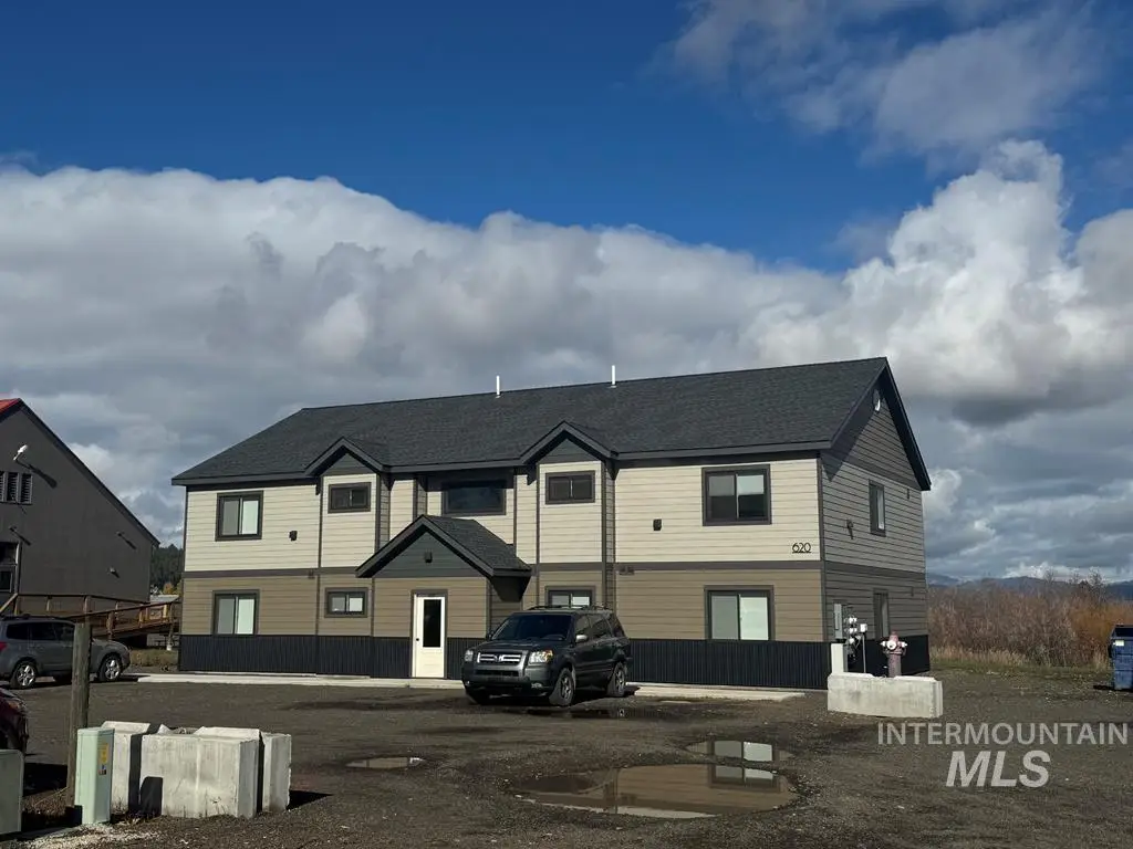 620 Virginia St, New Meadows, ID 83654 - Image #1