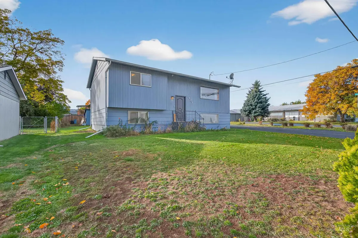 1402 Burrell Ave, Lewiston, ID 83501 - Image #1