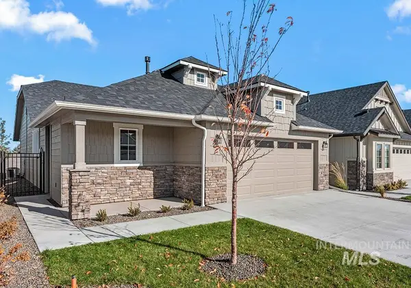138 W Radiant Ridge Dr, Meridian, ID 83642