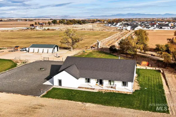 24750 Cemetery Rd, Middleton, ID 83644