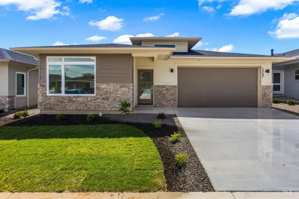 1737 E Grayson, Meridian, ID 83642