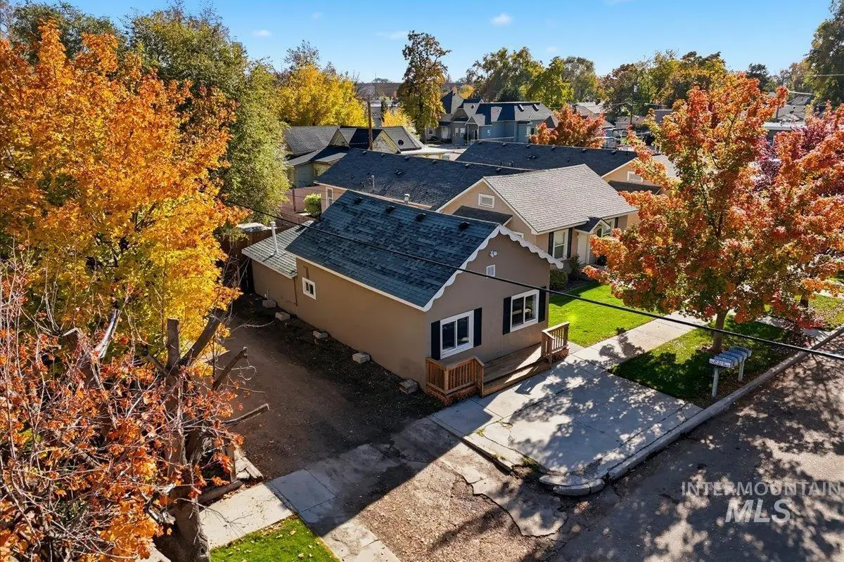 512 N Kimball Ave, Caldwell, WY 82605 - Image #1