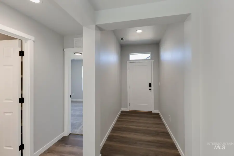 308 N Coltsfoot Ave, Kuna, ID 83634 - Image #2