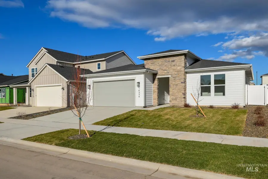 14554 Boatwatch Dr, Caldwell, ID 83607 - Image #3