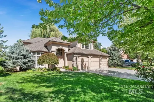 8504 W Pool Ct, Garden City, ID 83714