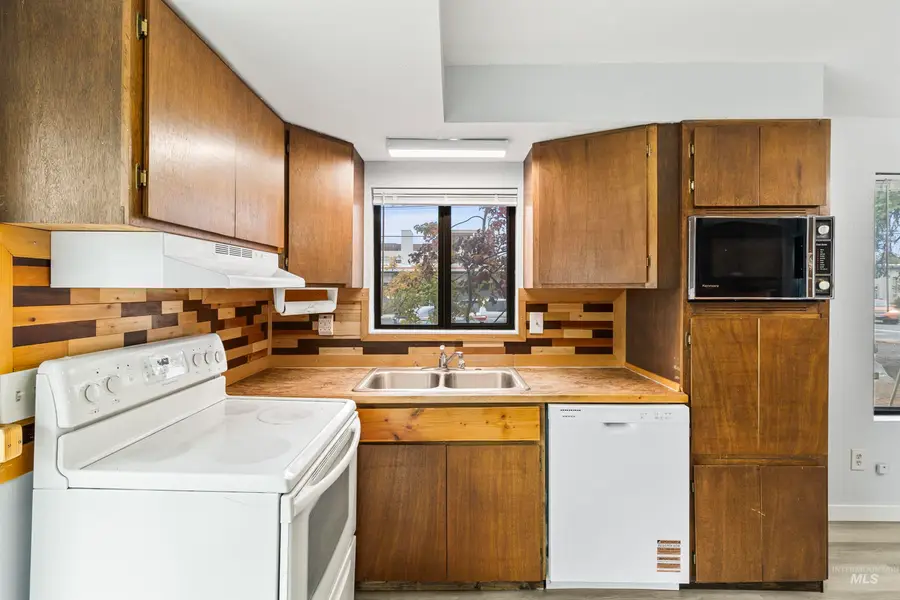 117 N Jackson St, Moscow, ID 83843 - Image #3