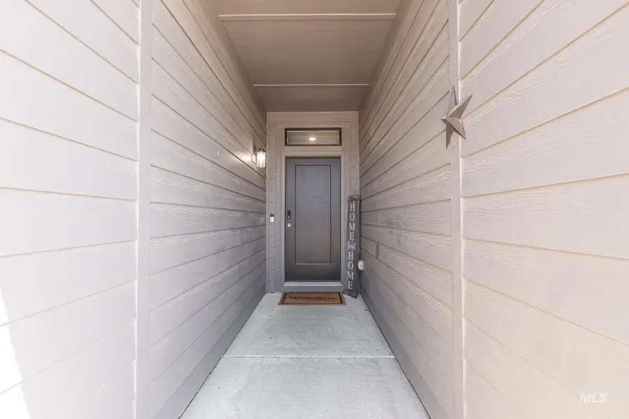 13546 Nisene Dr, Caldwell, ID 83607 - Image #2