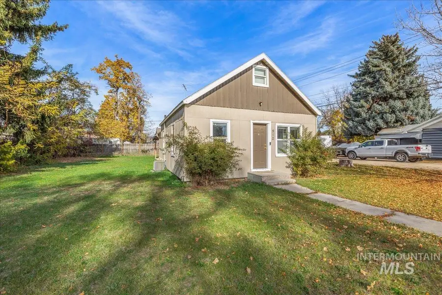 912 E Amity, Nampa, ID 83686 - Image #2