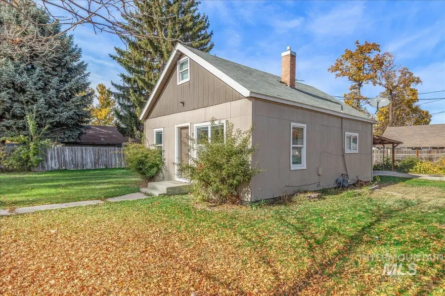 912 E Amity, Nampa, ID 83686 - Image #3