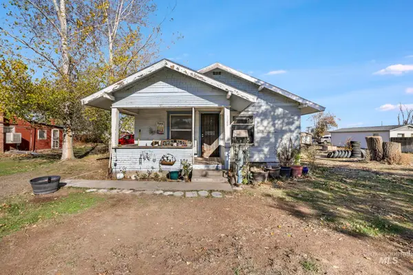 120 5th Street, Filer, ID 83328