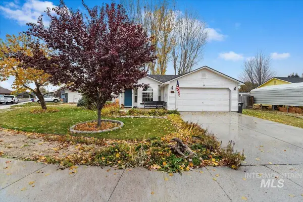 634 Mountain St, Middleton, ID 83644