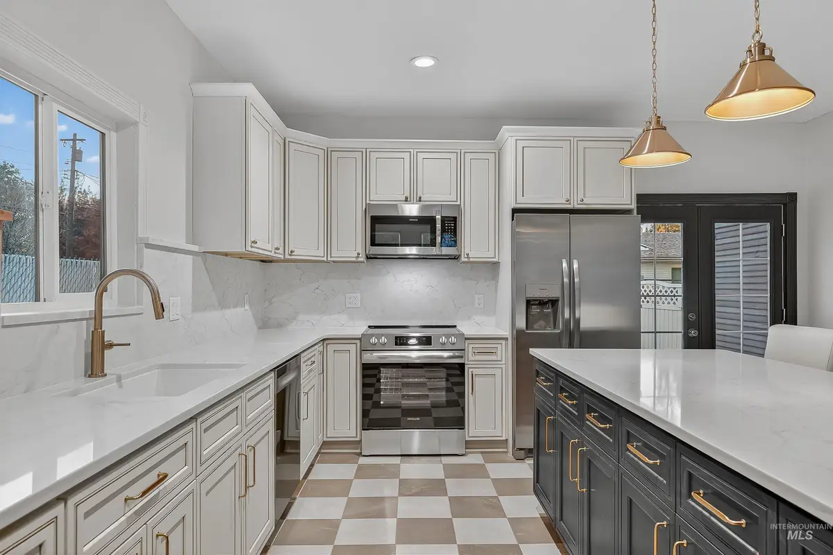 302 7th Ave, Lewiston, ID 83501 - Image #1