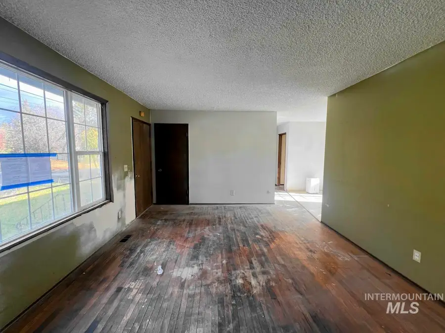 905 W Adams Street, Garfield, WA 99130 - Image #3