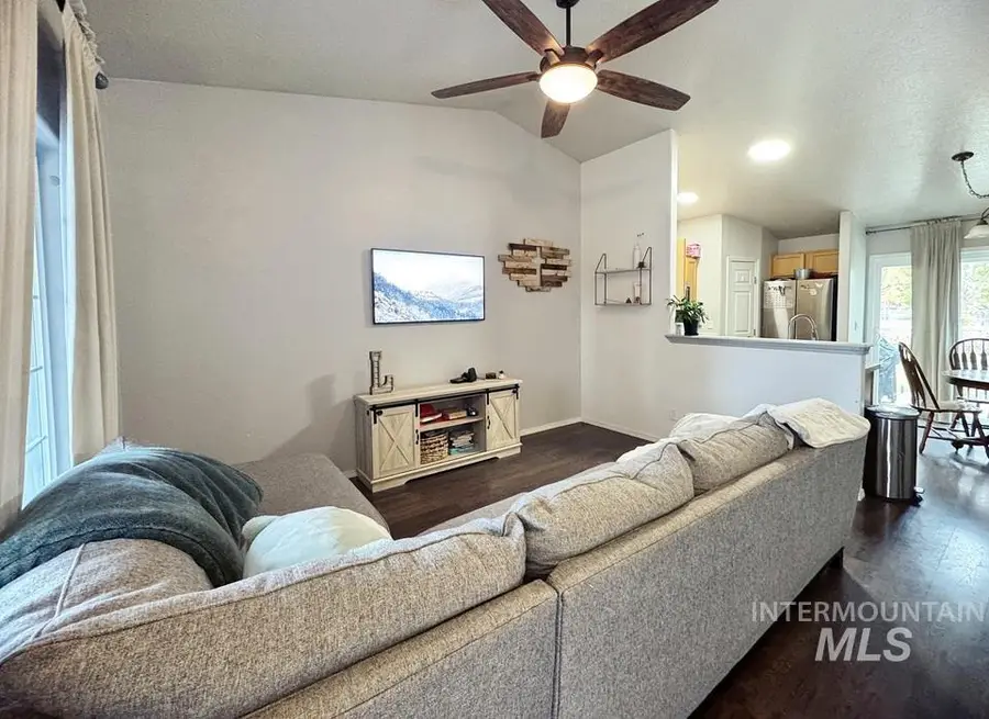 162 N Sagehen Street, Nampa, ID 83651 - Image #3