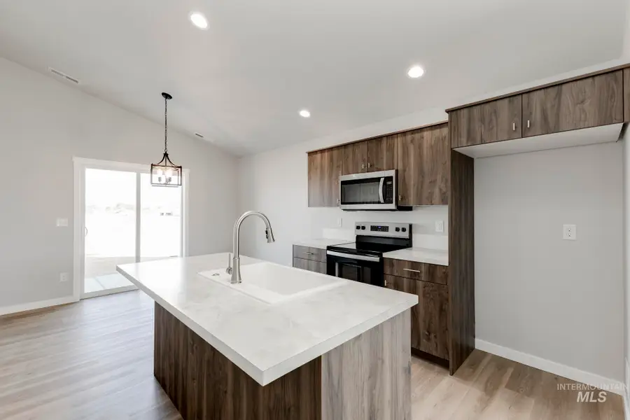 3408 E Red Maple Ct, Nampa, ID 83686 - Image #3