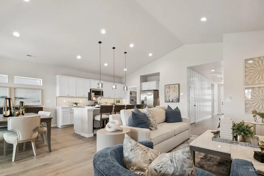 4404 Belethor Ave, Caldwell, ID 83605 - Image #2