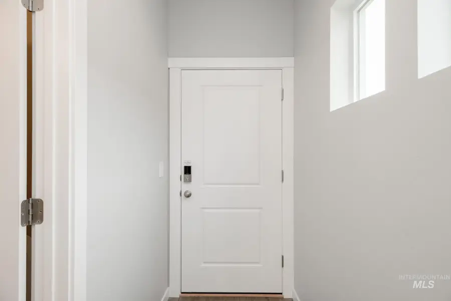 10484 W Teratai St, Star, ID 83669 - Image #2