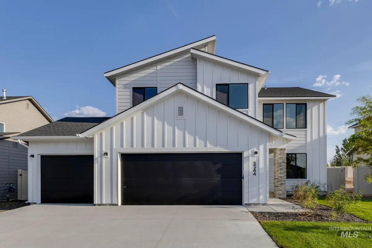 3905 E Jamestown Dr, Nampa, ID 83686 - Image #1