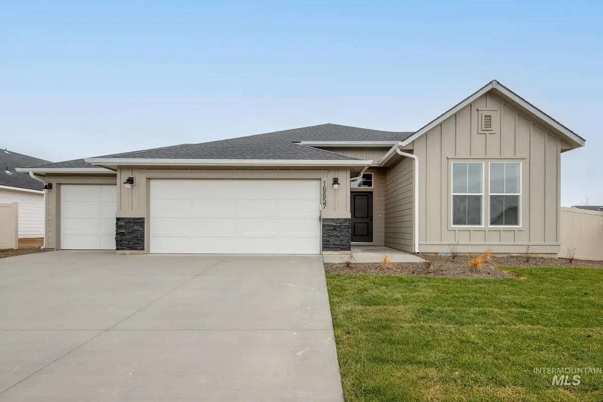 16657 Sentinel Ave, Caldwell, ID 83607 - Image #1