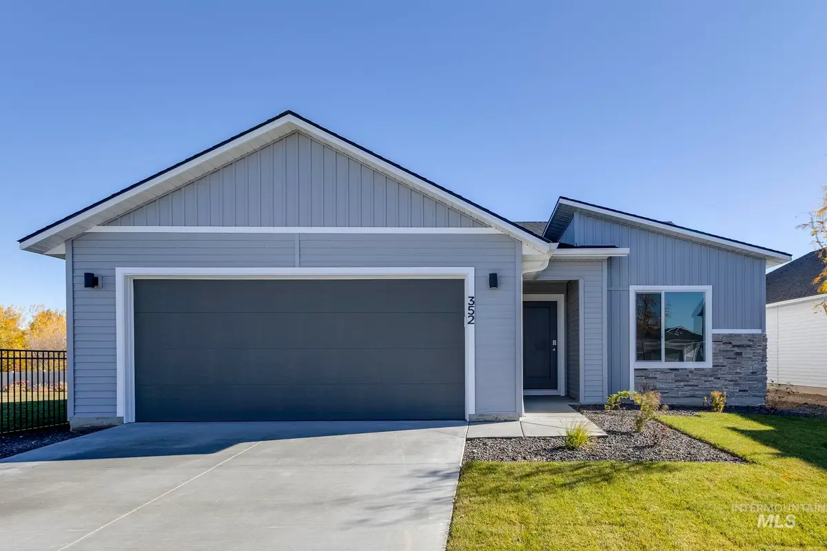 7401 S Menzingers Ave, Meridian, ID 83642 - #1