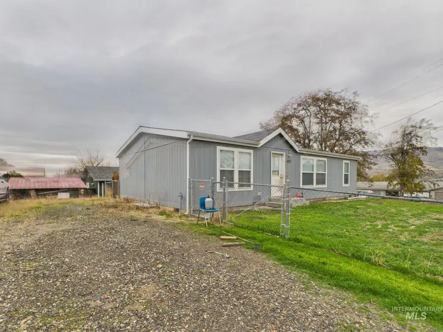 402 29th St., Lewiston, ID 83501 - Image #2