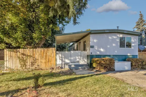 10601 N Horseshoe Bend Rd #53, Boise, ID 83714