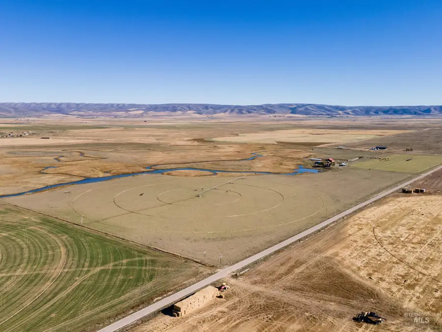 986 Rocky Ford Rd, Bancroft, ID 83217 - Image #3