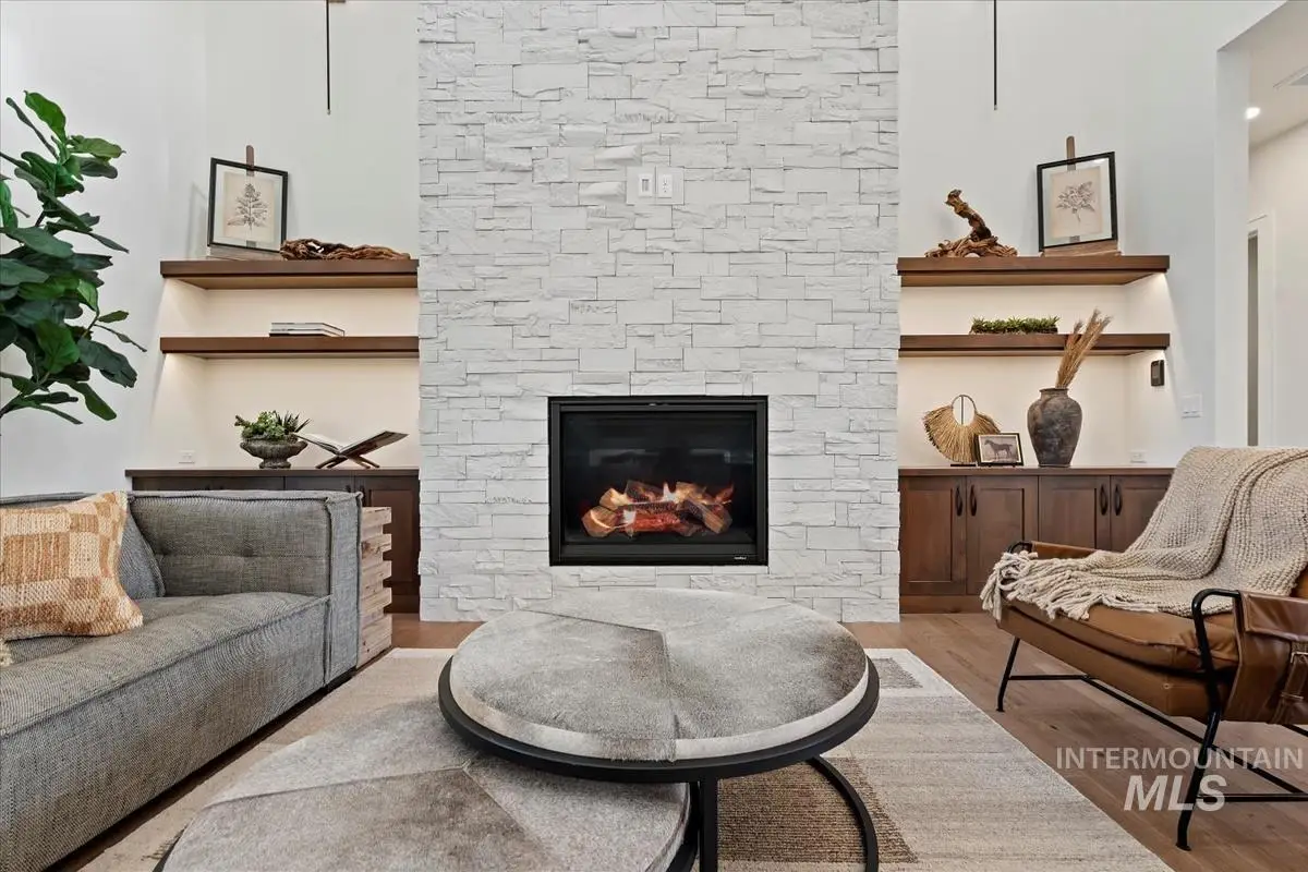 993 S Waning Ln, Eagle, ID 83616 - #1