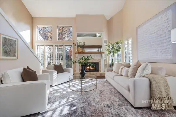 1944 S Teal Ln, Boise, ID 83706