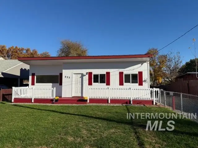 833 13th Street, Clarkston, WA 99403 - #1