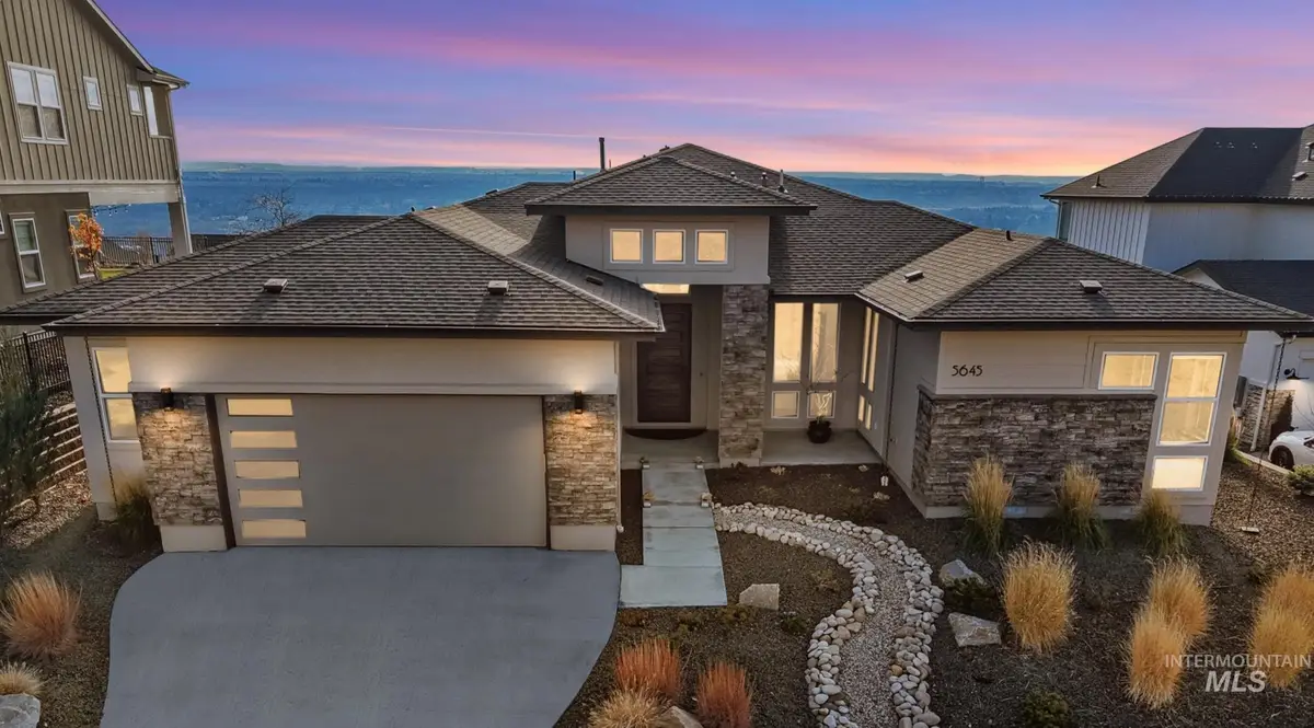 5645 E Foxgrove Dr, Boise, ID 83716 - Image #1