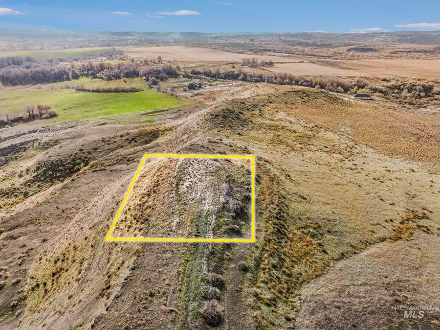 4504 Snake River Mesa, Buhl, ID 83316 - Image #2