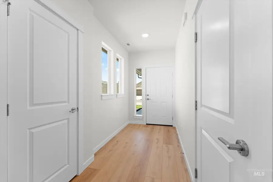 17797 N Onaway Ave. #Lot 5 Block 1, Nampa, ID 83687 - Image #2