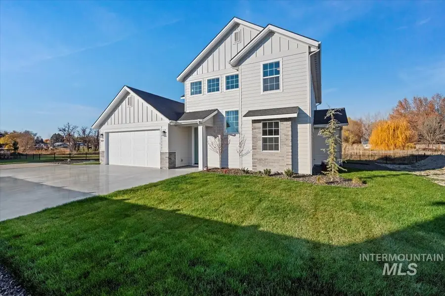 404 Hidden Mill Ct, Middleton, ID 83644 - Image #2