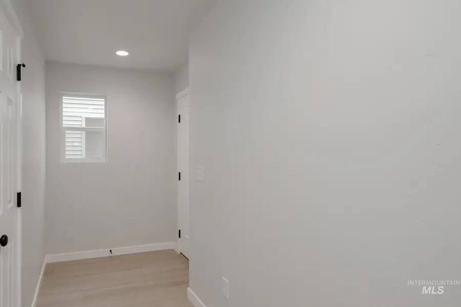 2518 W Fallon Loop, Nampa, ID 83651 - Image #2