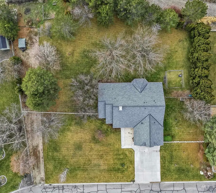 1461 S Calistoga Avenue, Meridian, ID 83642 - Image #2