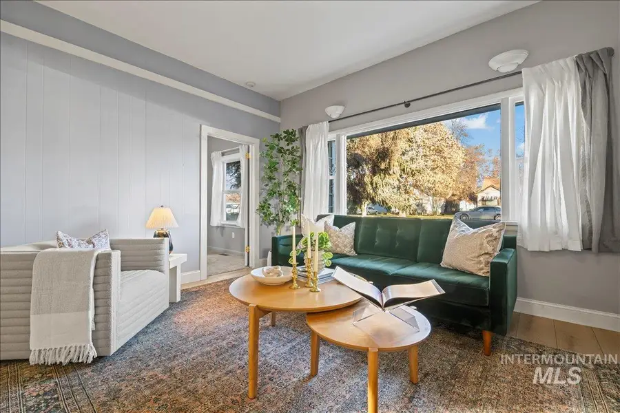 215 S Locust St, Nampa, ID 83686 - Image #3