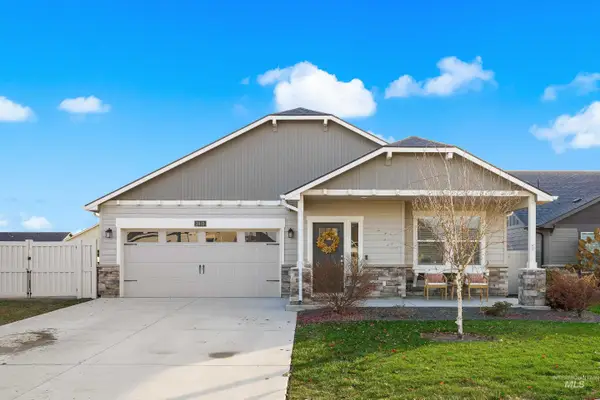 2413 W Foxglove Dr, Nampa, ID 83686
