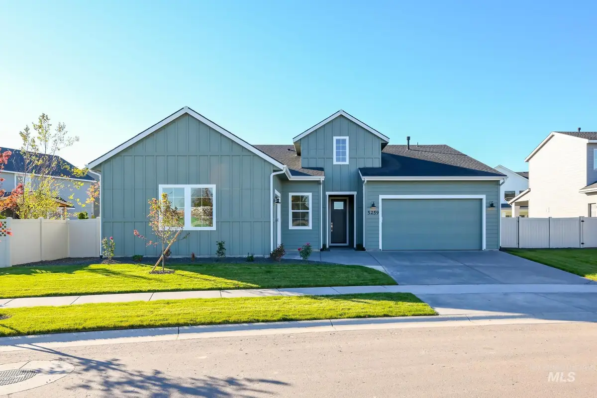 5259 W River Oaks Dr, Meridian, ID 83646 - Image #1