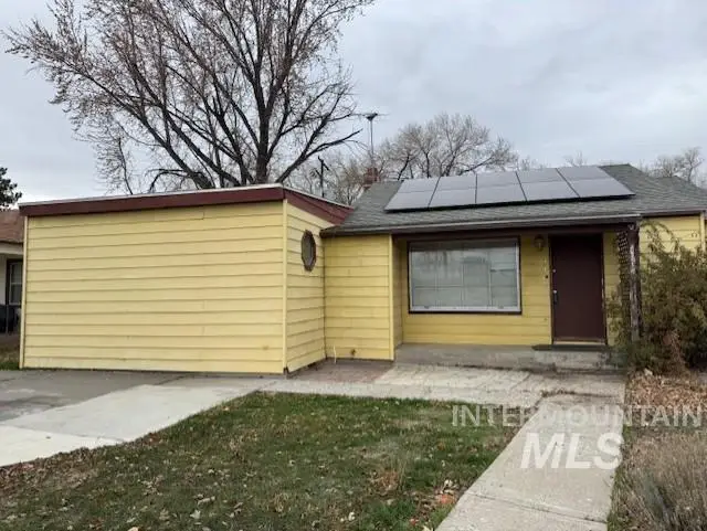 118 Mountain View Dr, Mountain Home, ID 83647 - Image #1