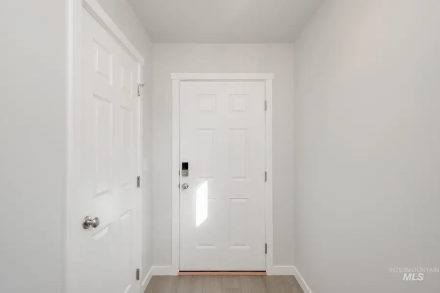 10813 Rutland St, Caldwell, ID 83605 - Image #2