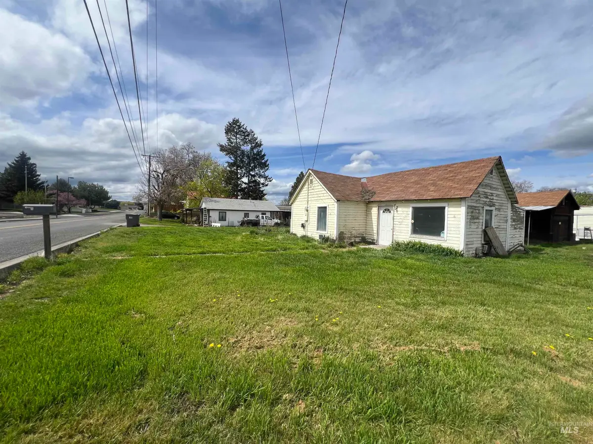 1902 4th Ave, Clarkston, WA 99403 - Image #1