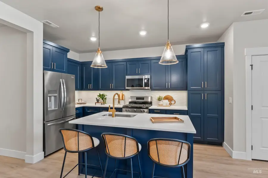 160 S Koyukuk Ave, Star, ID 83669 - Image #3