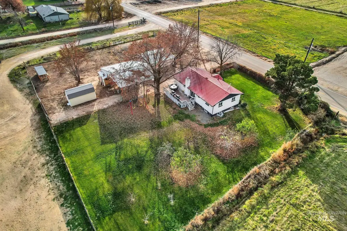 22996 Blessinger Rd, Star, ID 83669 - Image #1