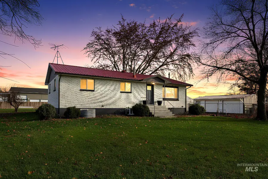 22996 Blessinger Rd, Star, ID 83669 - Image #3