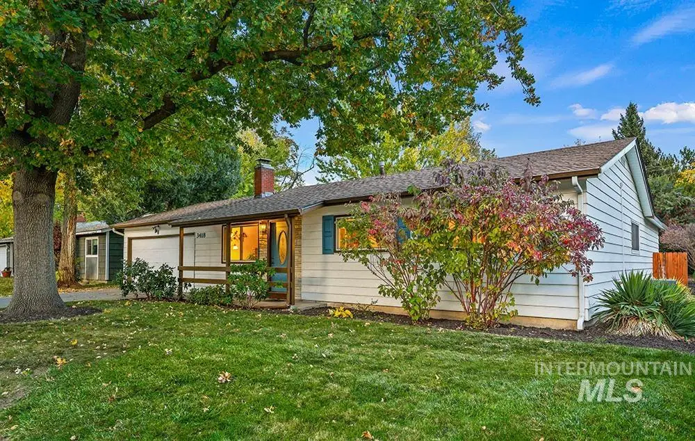 3418 N Red Oak Dr, Boise, ID 83703 - #1