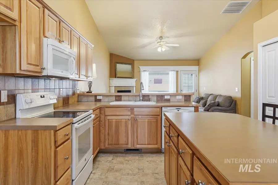 1349 E Willowbrook Ct., Meridian, ID 83646 - Image #3