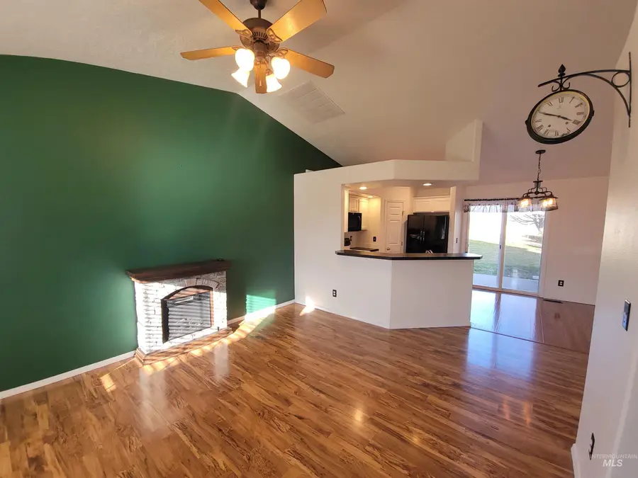 2440 S Royal Meadows Dr., Nampa, ID 83686 - Image #2