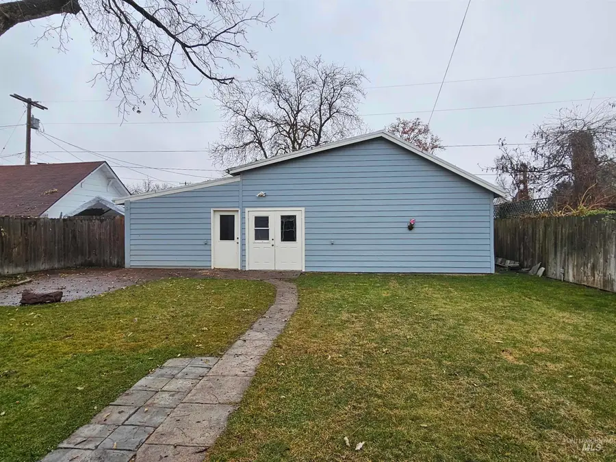 644 N 7th St, Payette, ID 83661 - Image #3